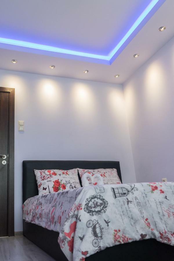 Apartment Nicole Варна Экстерьер фото